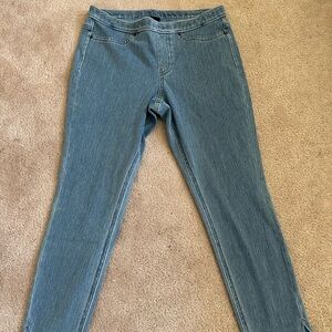 Low Rise Jeans!